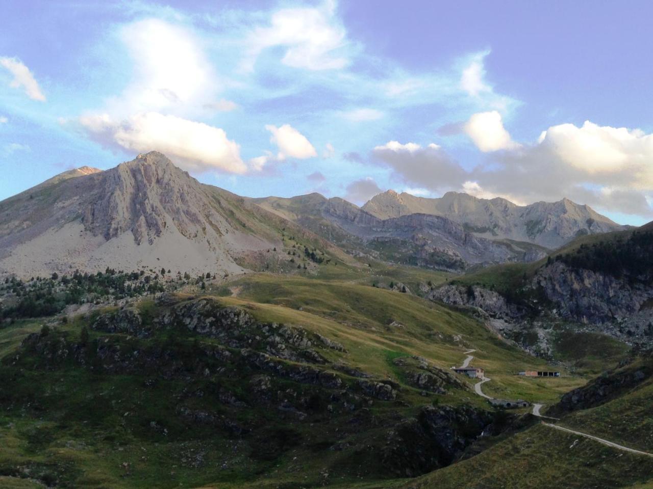Rifugio Lou Lindal 호텔 카노시오 외부 사진